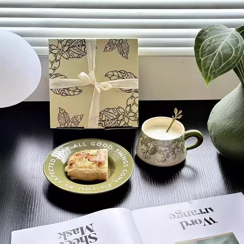 Valley Tea And Coffee - Piring Cangkir Kopi Keramik Bunga Lily